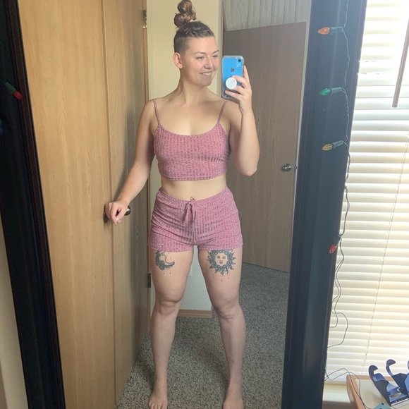 L sold out - see other listing for other sizes NWT rib-knit cami and shorts set - Picture 3 of 9